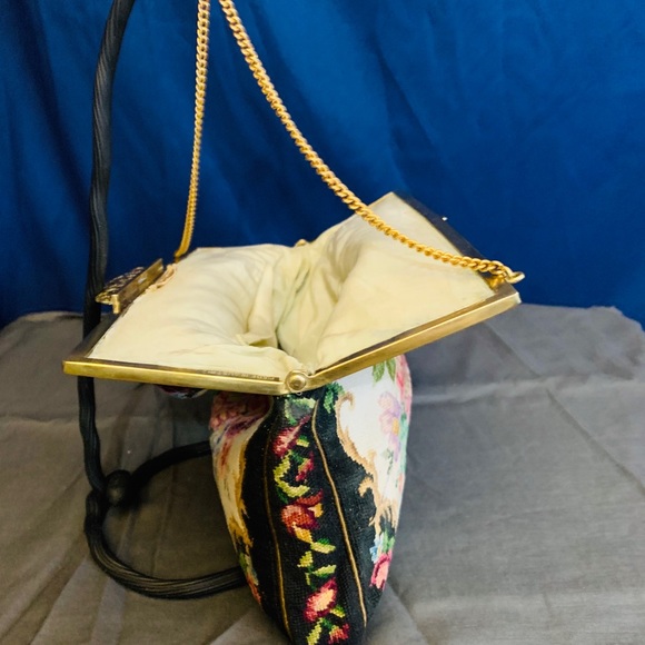 Vintage 1930s JB & CO Handmade Petit Point handbag - Picture 3 of 5